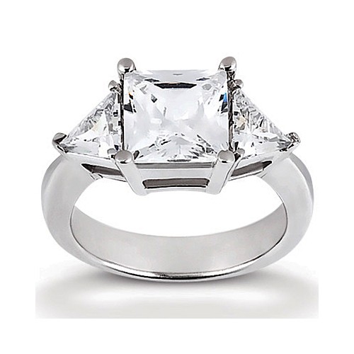 14k White Gold Three Stone Diamond Engagement Or Anniversary Ring Containing 0.8 Carats Of Diamonds In Hi Color And Si1-si2 Clarity