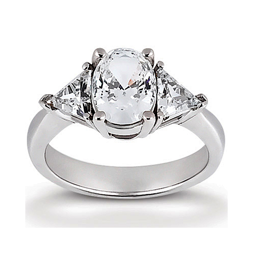 Platinum Three Stone Diamond Engagement Or Anniversary Ring Containing 0.8 Carats Of Diamonds In Gh Color And Vs Clarity