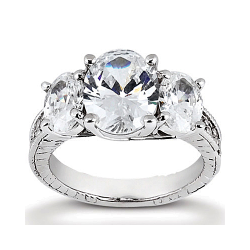 14k White Gold Three Stone Diamond Engagement Or Anniversary Ring Containing 0.18 Carats Of Diamonds In Hi Color And Si1-si2 Clarity