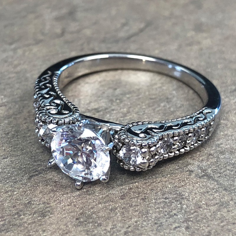 14K White Gold Vintage Engagement Ring - 39910428