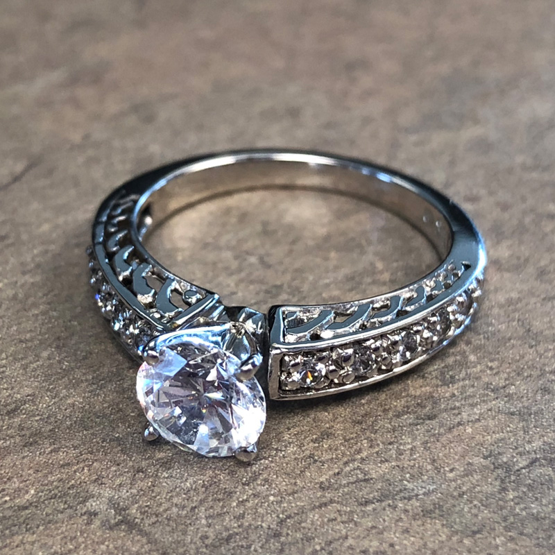 14K White Gold Vintage Engagement Ring - 39910792